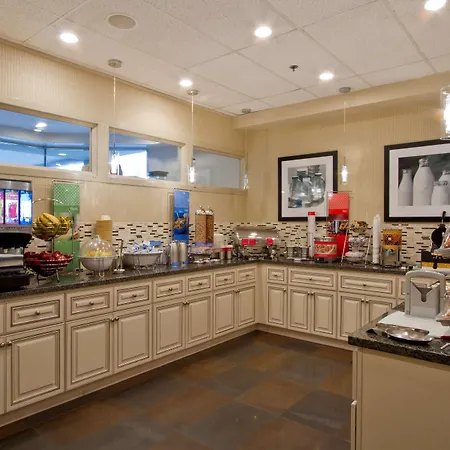 Hampton Inn - Vancouver Airport/Richmond-3